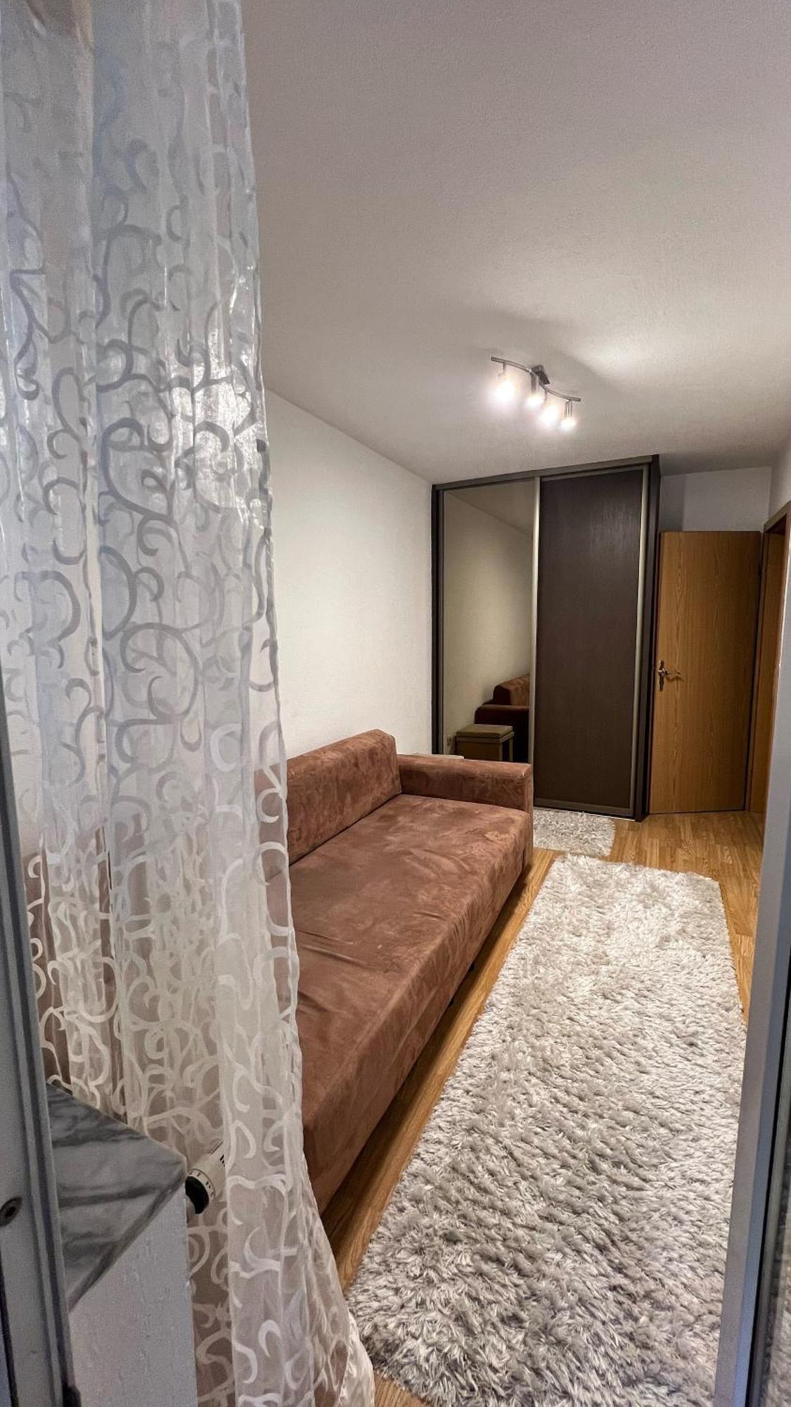 Pejton House Apartment